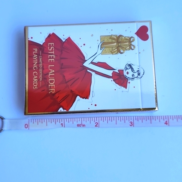 Estee Lauder Limited Edition Playing Cards - Picture 7 of 9
